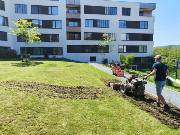 Hledáme posily pro realizaci staveb zahrad (35 000 – 60 000 Kč)